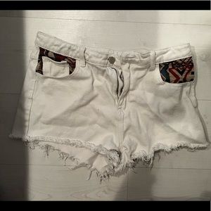 Embroidered shorts
